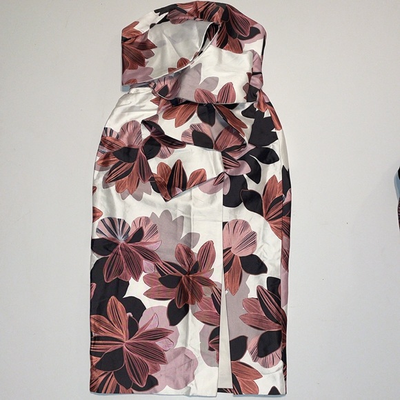 KEEPSAKE Awake dress - Picture 2 of 9